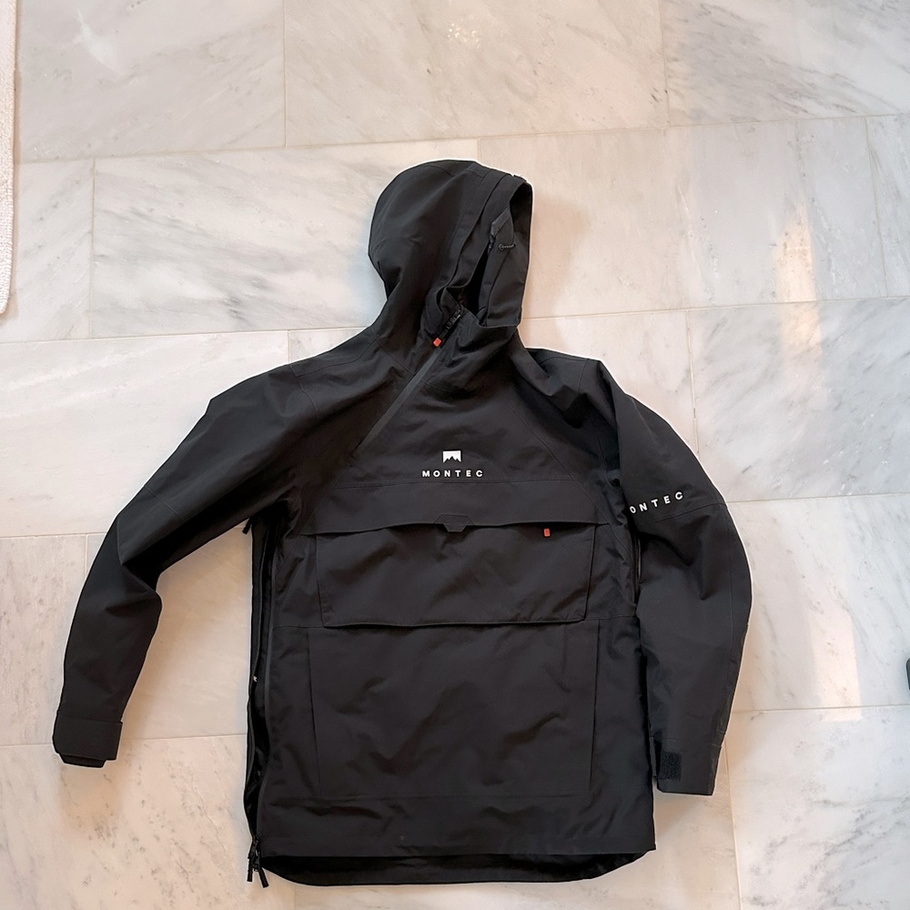 Montec Doom Shell
